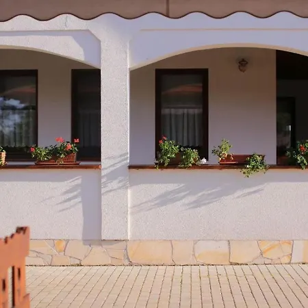 Csaronda Vendeghaz Pensjonat