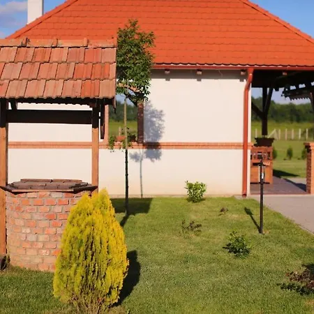 Csaronda Vendeghaz Pensjonat