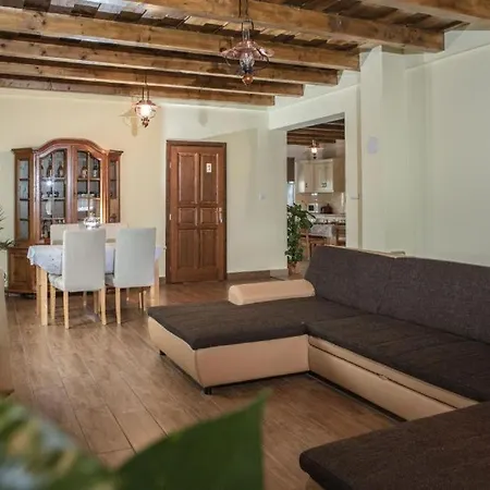 Guest house Csaronda Vendeghaz