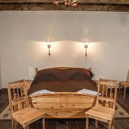 Pensjonat Csaronda Vendeghaz Csaroda