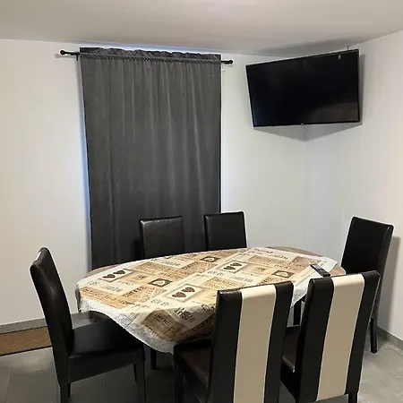 Csaronda Vendeghaz Guest house