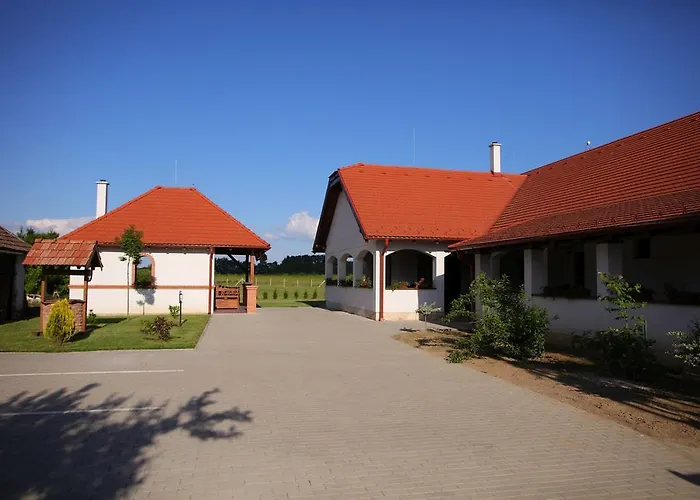 Penzion Csaronda Vendeghaz Csaroda