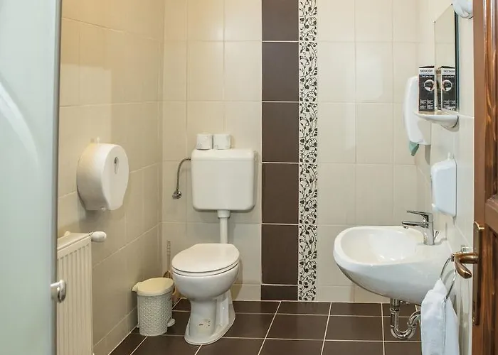 Csaronda Vendeghaz Penzion 4*